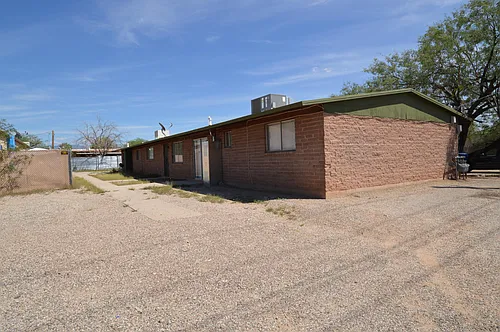 1809 S Van Buren Ave Photo 1