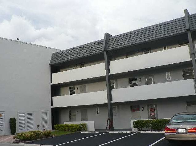 1st image of 7797 Golf Circle Dr APT 306