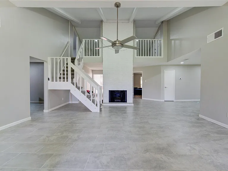3046 Wagon Trail Dr — Photo 7