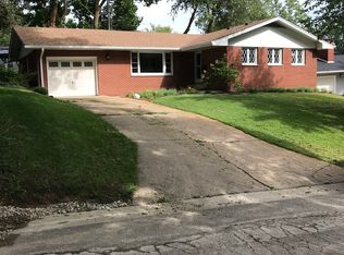 52 Westwood Ter, Springfield, IL 62702