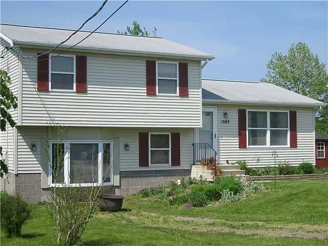 1084 Hamlin Center Rd photo 1