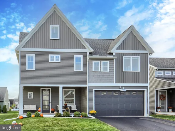 1410 Barrington Dr, Mount Joy, PA 17552