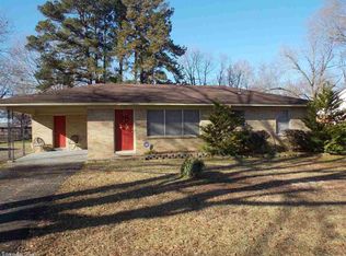 108 S Holly St, Beebe, AR 72012