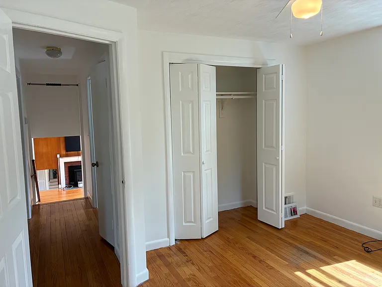 46 Arrowhead Rd — Photo 8