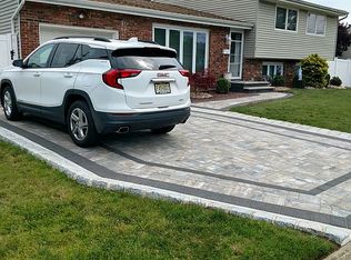 34 Annapolis Dr, Hazlet, NJ 07730