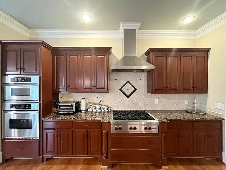 1205 Enderbury Dr — Photo 12