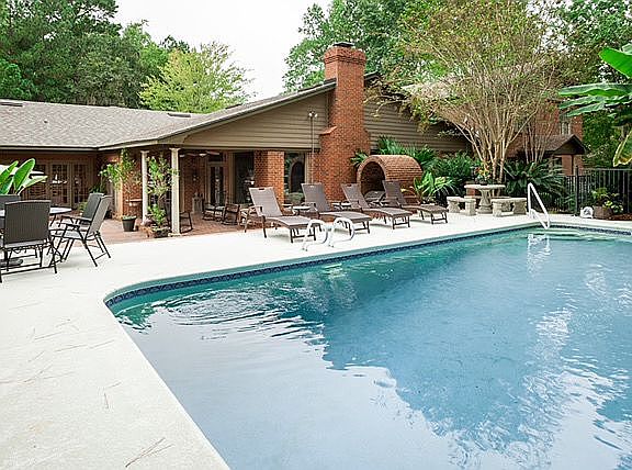 2nd image of 3329 Bellemeade Dr