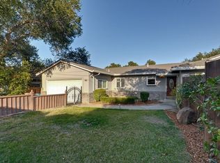 10400 Scenic Blvd, Cupertino, CA 95014