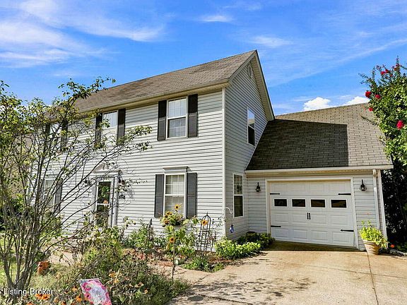 2nd image of 1117 Leathers Ln