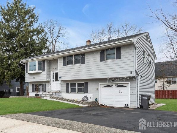 72 Carlton Ave, Piscataway, NJ 08854