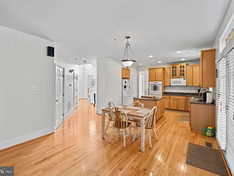 8008 Dorado Ter — Photo 17