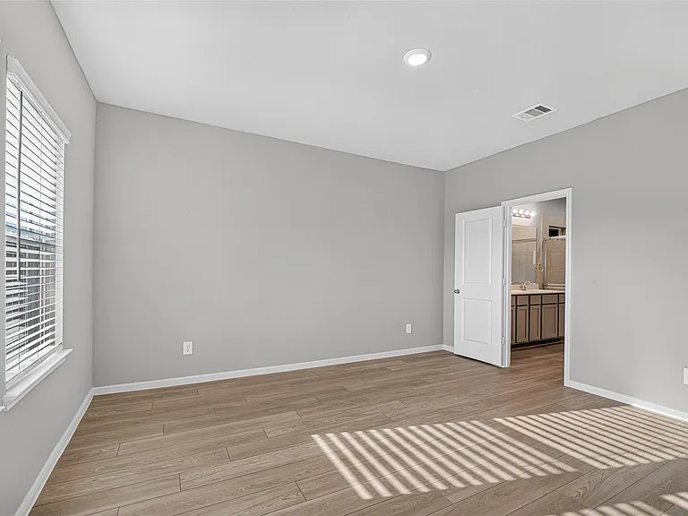 9254 Sea Garden St — Photo 26