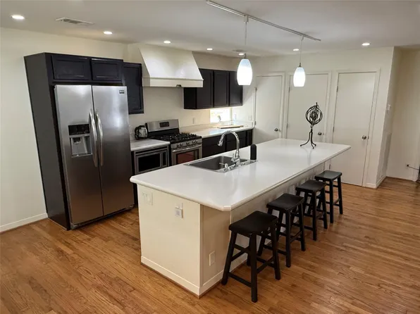 2365 Norwood Dr, Dallas, TX 75228