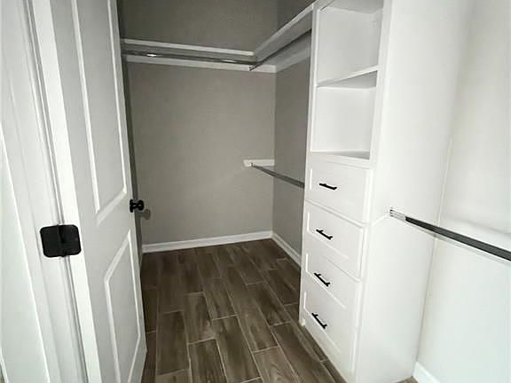 5th image of 504 San Mateo