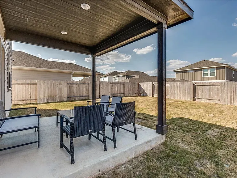 3618 Twin Glades Pass — Photo 3