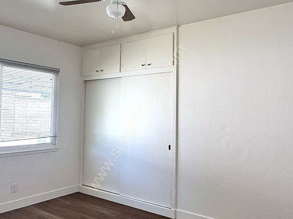 5th image of 2422 Mariposa St