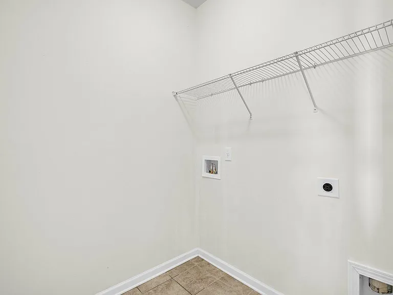 139 Blackwater Way — Photo 11