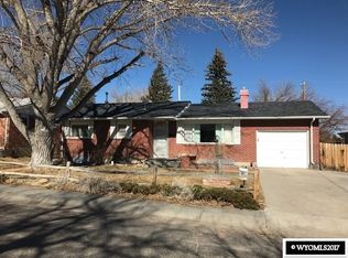 2104 Kingsboro Rd, Casper, WY 82604