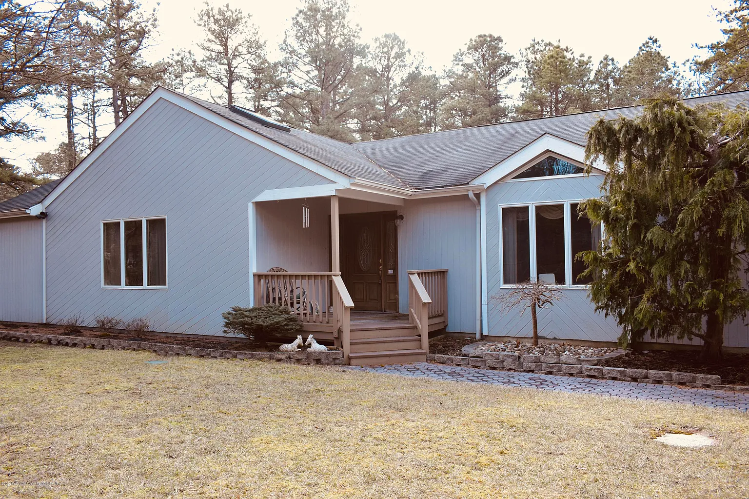 1961 Newark Ave photo 1