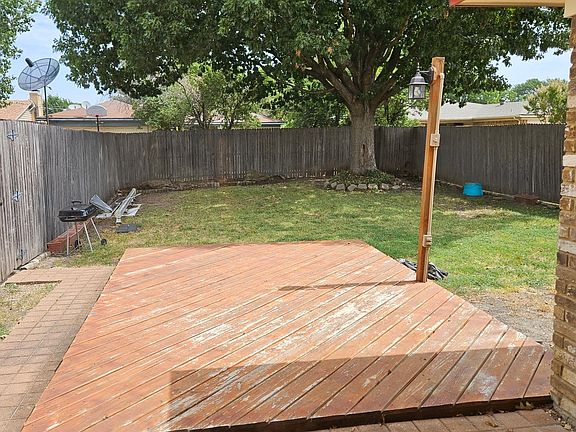 4th image of 2427 Richview Ct