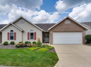 1424 Waters Edge Dr, Akron, OH 44313