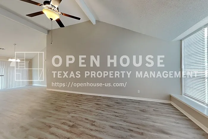 8018 Blackfin Dr — Photo 5