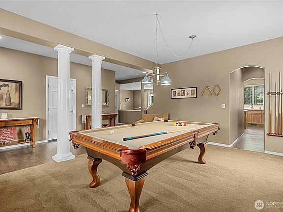 5th image of 418 103rd Avenue NE