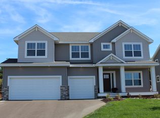 2159 Brookview St, Shakopee, MN 55379