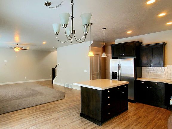 3rd image of 2871 S Island Fox Ln