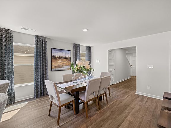 2nd image of 749 Satinwood Cir