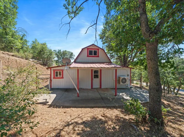 30075 Day Rd, McArthur, CA 96056