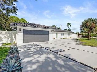 699 NE 70th St, Boca Raton, FL 33487