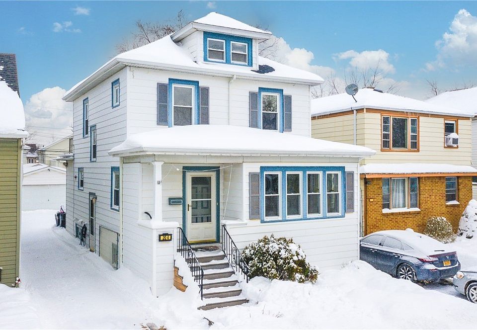 1st image of 204 Nassau Ave