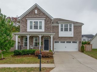1973 Stonewater Dr, Hermitage, TN 37076
