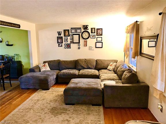 3rd image of 6217 Beverly Dr