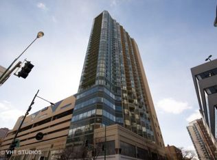 111 W Maple St APT 1504, Chicago, IL