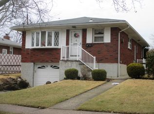 57 Ardsley St, Staten Island, NY