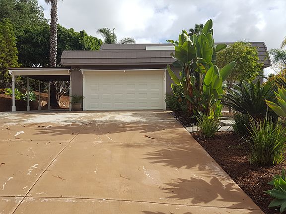 Driveway Entrance