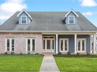 5301 Canary Ansas Dr, Kenner, LA 70065