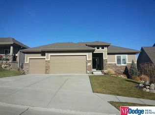 8136 S 193rd Ave, Gretna, NE 68028