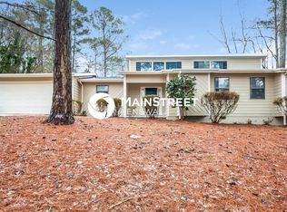 591 Mary Erna Dr, Fairburn, GA 30213