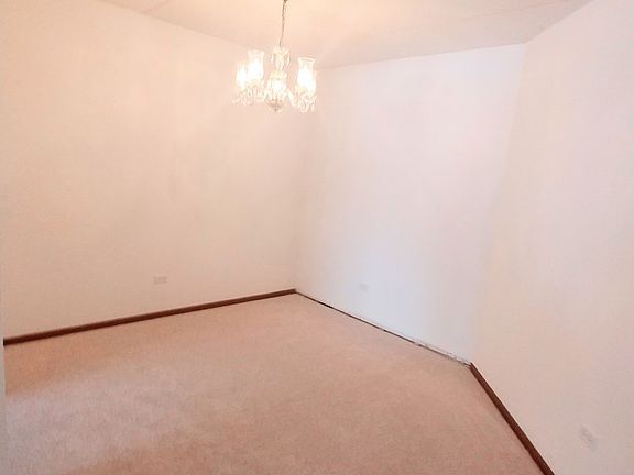 4th image of 9728 Mill Ct E APT E1