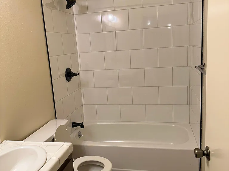 128 Alamos Ave #101 — Photo 8