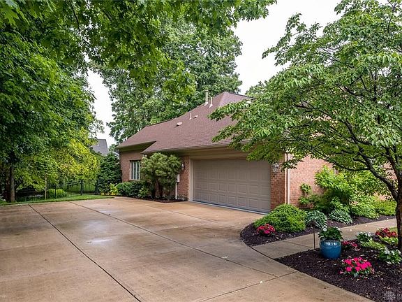 5th image of 6957 Vienna Woods Trl