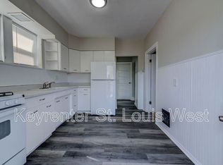 3953 Tholozan Ave #2F, Saint Louis, MO 63116