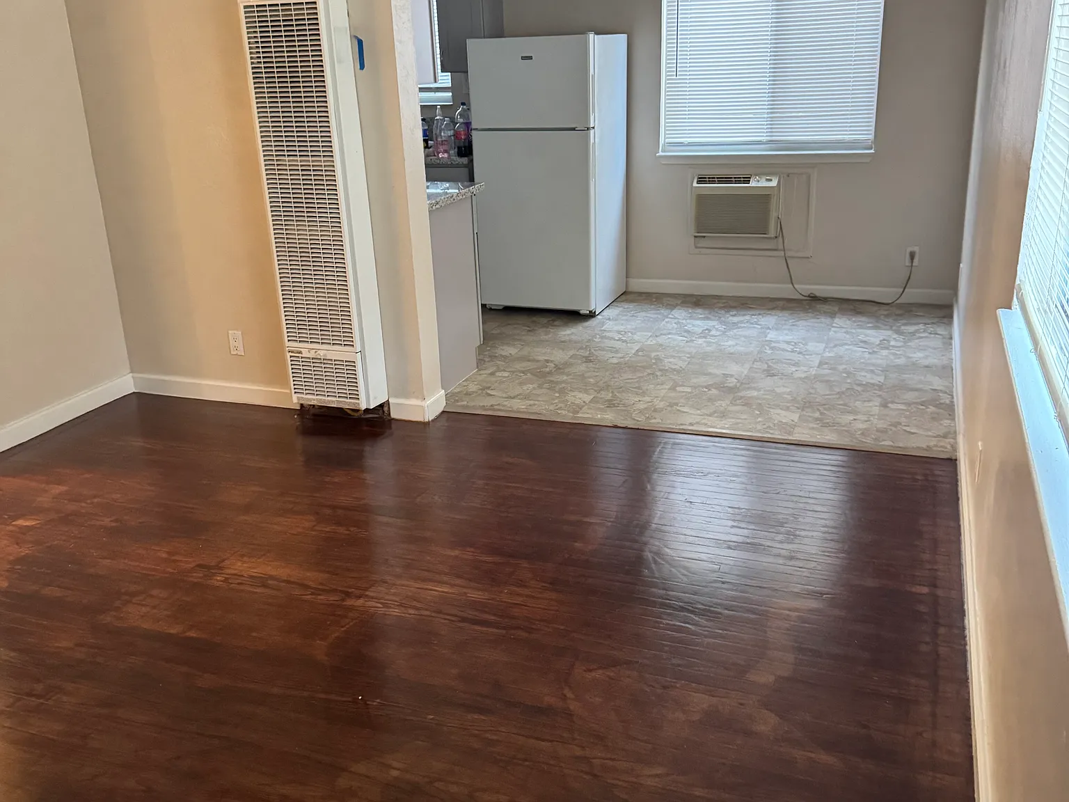 4141 Broadway — Photo 4