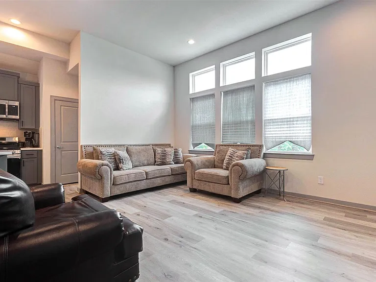 4502 Buck St — Photo 18