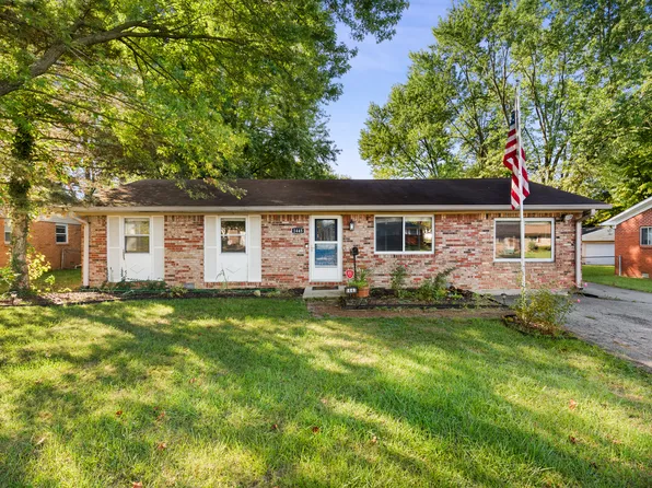 1445 Biloxi Ln, Beech Grove, IN 46107