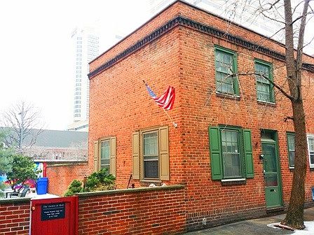 1st image of 118 N Mole St