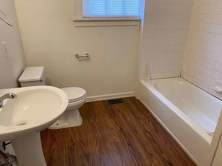 747 Stephenson St — Photo 6
